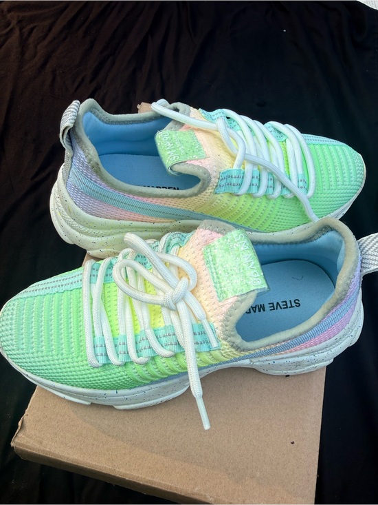 Steve Madden Other - Steve Madden Kids Pastel Green Multicolor Sneakers